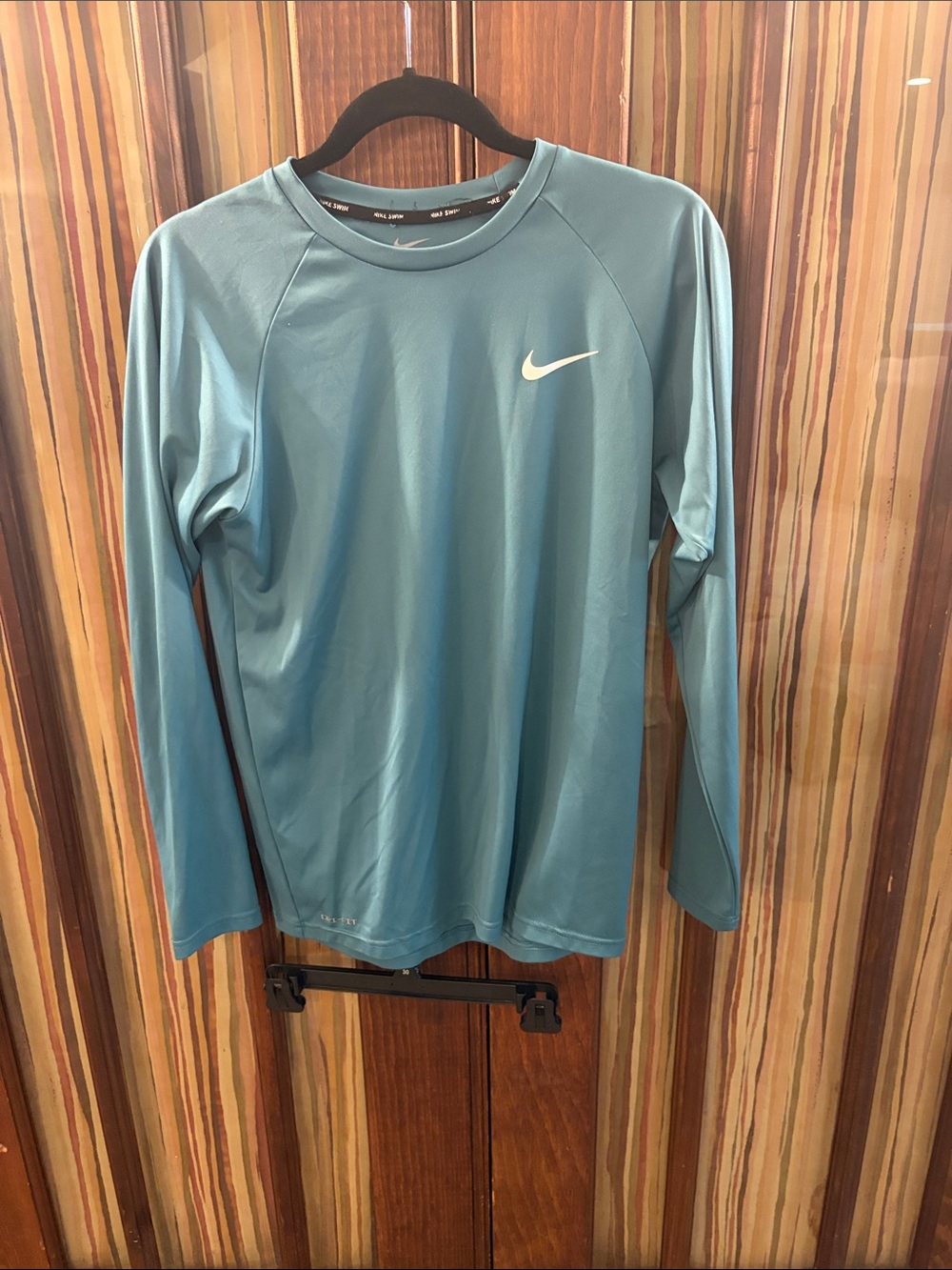 Nike Long Sleeve Athletic Shirt Teal